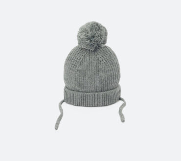 Basic Knit Pompom